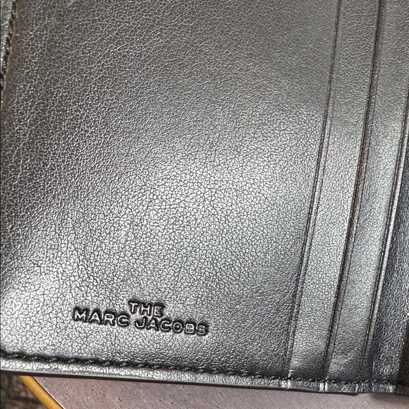 Marc Jacobs The Bold Open Face Wallet - Picture 6 of 7